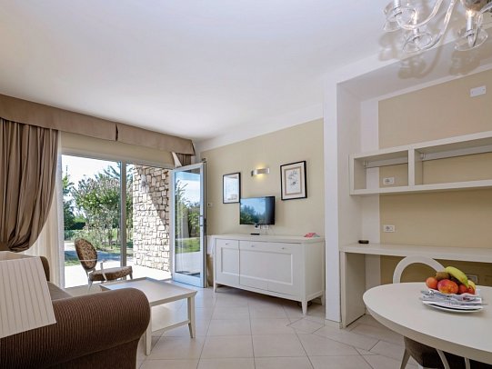 Parc Hotel Germano Suites - Wohnbeispiel Suite (Zimmercodierung WB1)