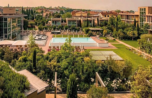 Aqualux Suite & Terme