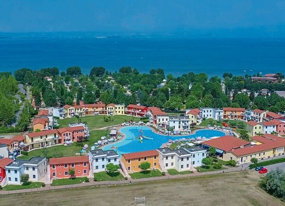 Gasparina Village