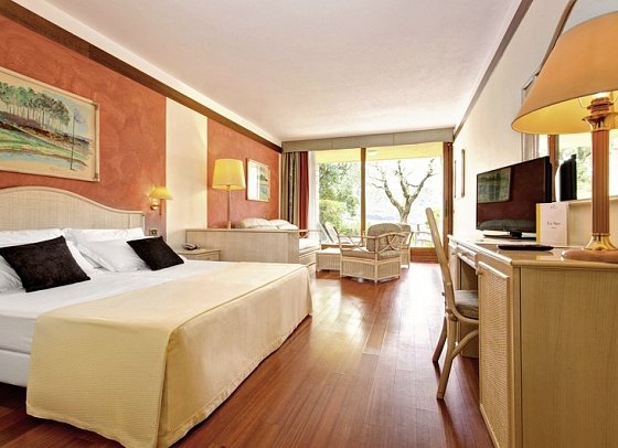 Poiano Garda Resort - Poiano Hotel - Wohnbeispiel Juniorsuite (Zimmercodierung JB1)