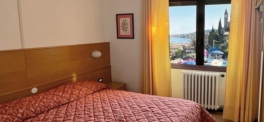 Palazzina - Wohnbeispiel Doppelzimmer Seeblick (Zimmercodierung DBI)
