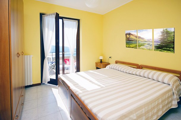 Residence La Rotonda - Wohnbeispiel Appartement 1 Schlafzimmer Seeblick (Zimmercodierung A1I)