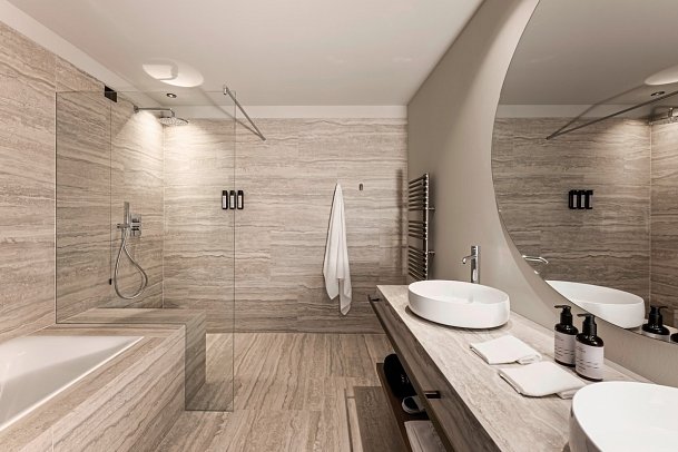 Stroblhof Lake Garda - Wohnbeispiel Familiensuite Lago (Zimmercodierung WB1)