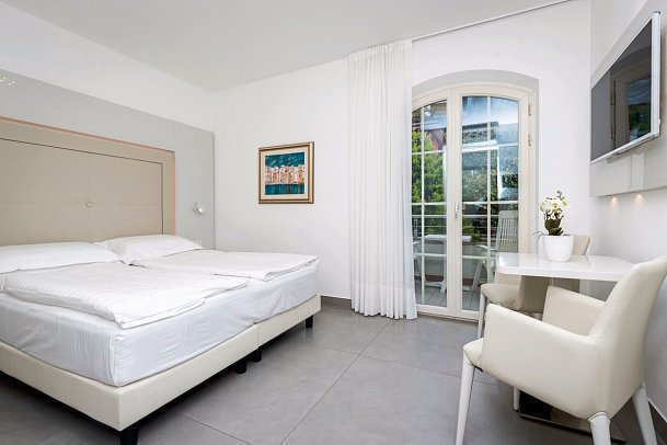 Hotel Vega - Wohnbeispiel Doppelzimmer Monte Baldo (Zimmercodierung DB1)
