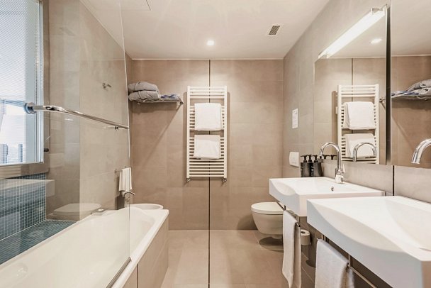 Du Lac et Du Parc Grand Resort - Wohnbeispiel Suite Murialdo Elite (Zimmercodierung WBG)