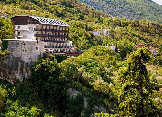 Garda Hotel Forte Charme