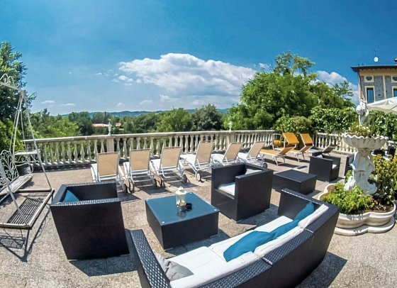 Borgo dei Poeti Wellness Resort - Sonnenterasse