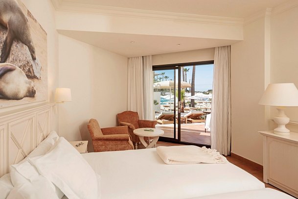 Iberostar Selection Andalucía Playa - Wohnbsp. Doppelzimmer seitl. Meerblick privater Garten (Zimmercodierungen DBQ & DXQ)