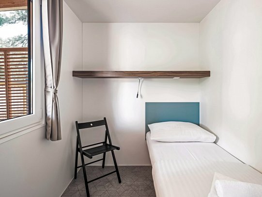 Zaton Holiday Resort Mobilheime - Wohnbeispiel Deluxe Family Drei-Zimmer-Camping Home 4+1 (Zimmercodierung CB2)