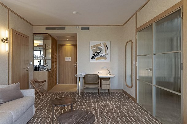 Hotel Preko Ugljan Island, Curio Collection by Hilton - Wohnbeispiel Suite Executive (Zimmercodierung WT1)