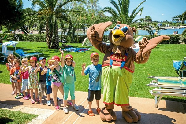 Falkensteiner Club Funimation Borik