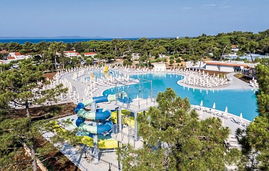 Zaton Holiday Resort