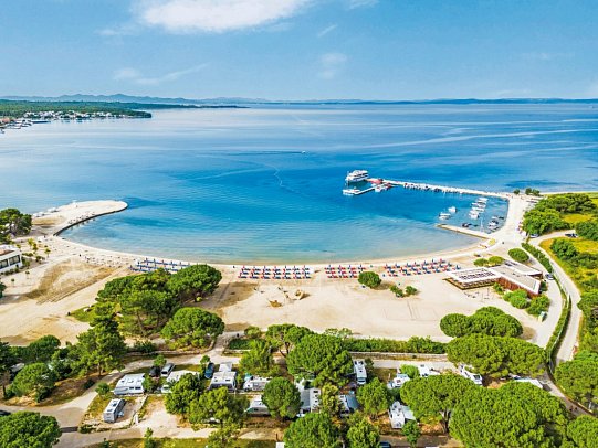 Zaton Holiday Resort