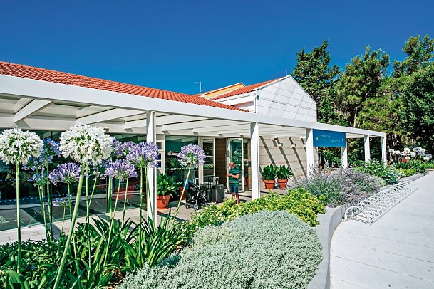 Zaton Holiday Resort