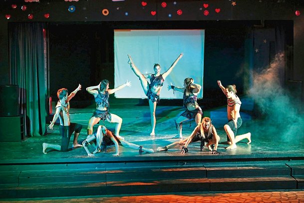 Pine Beach Pakostane