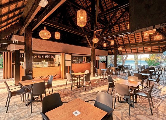 Pine Beach Pakostane