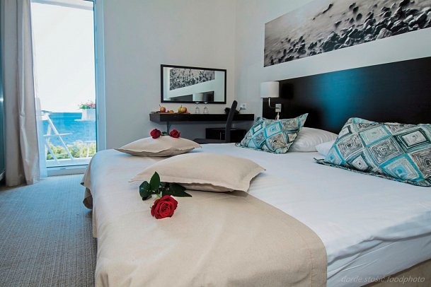 Villa Arausana & Antonina - Wohnbeispiel Doppelzimmer Meerblick (Zimmercodierung DBM)