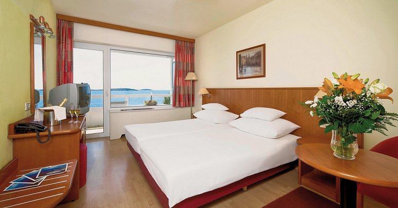 Hotel Zora - Wohnbeispiel Doppelzimmer Komfort (Zimmercodierungen DF1 & DC4)