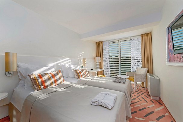 Amadria Park Hotel Ivan - Wohnbeispiel Doppelzimmer Innenhof oder Parkblick (Zimmercodierung D1G)