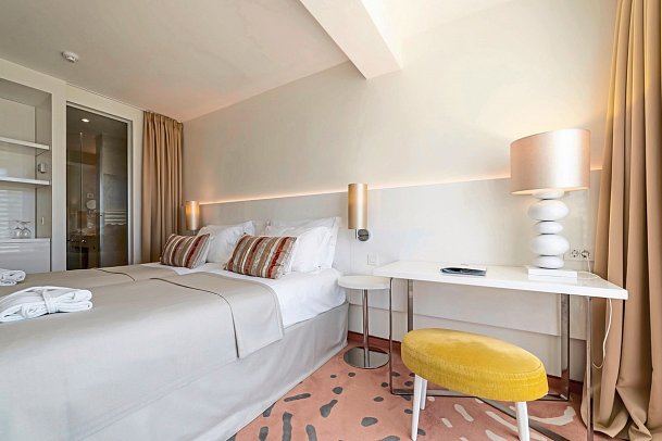 Amadria Park Hotel Ivan - Wohnbeispiel Doppelzimmer Innenhpf oder Parkblick (Zimmercodierung DBG)