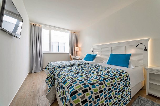 Amadria Park Beach Hotel Jure - Wohnbeispiel Doppelzimmer Atriumblick (Zimmercodierungen DE1 & DC5)