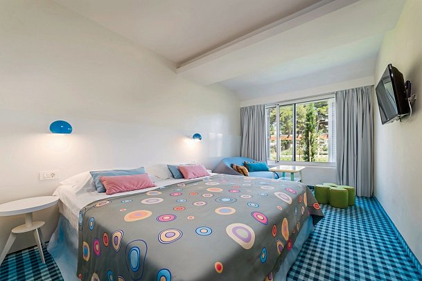 Amadria Park Kids Hotel Andrija - Wohnbeispiel Familienzimmer (Zimmercodierung FB1)