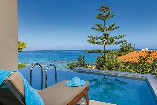 Alexandra Beach Resort & Spa