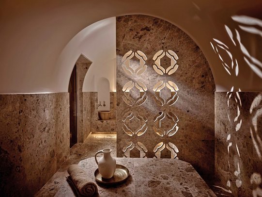 Pierros Verde Private Suites