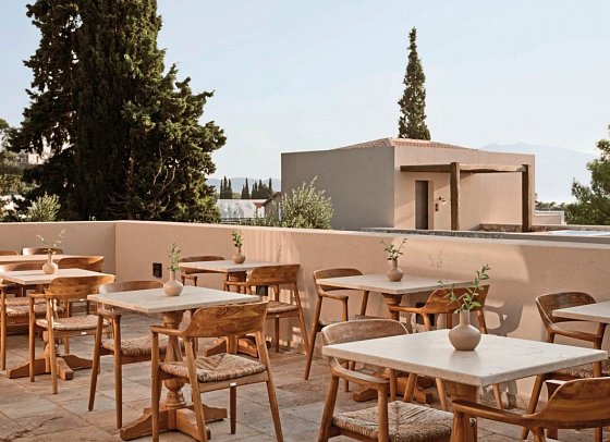 Pierros Verde Private Suites