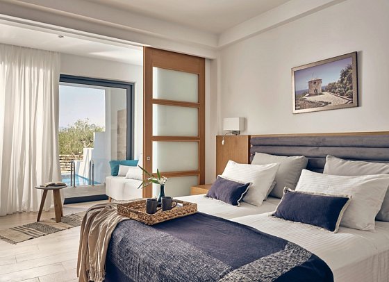 Cavo Orient Beach Hotel - Wohnbeispiel Suite Deluxe Private Pool (Zimmercodierung WDR)