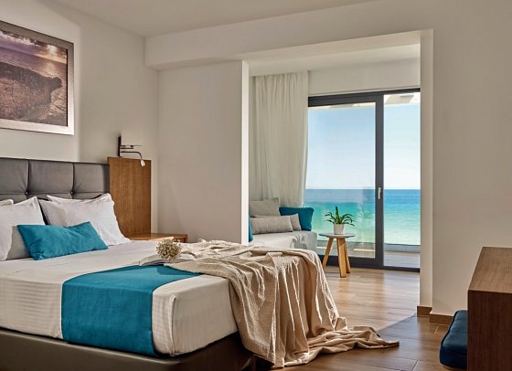 Cavo Orient Beach Hotel - Wohnbeispiel Seaside Suite Meerblick (Zimmercodierung W2M)