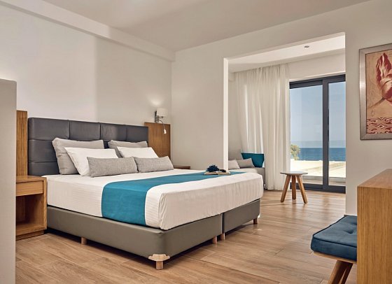 Cavo Orient Beach Hotel - Wohnbeispiel Luxury Suite Meerblick (Zimmercodierung W1M)