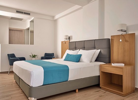 Cavo Orient Beach Hotel - Wohnbeispiel Doppelzimmer Superior Swim Up (Zimmercodierung DSQ)