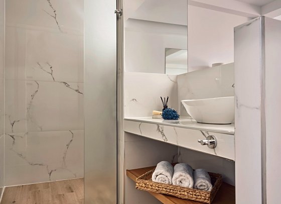 Cavo Orient Beach Hotel - Wohnbeispiel Doppelzimmer Superior Swim Up (Zimmercodierung DSQ)