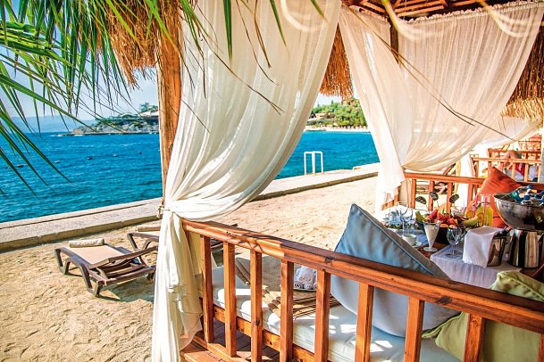 Pine Bay Holiday Resort