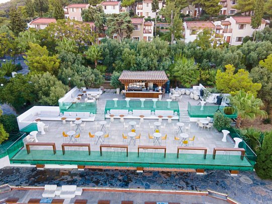 Pine Bay Holiday Resort