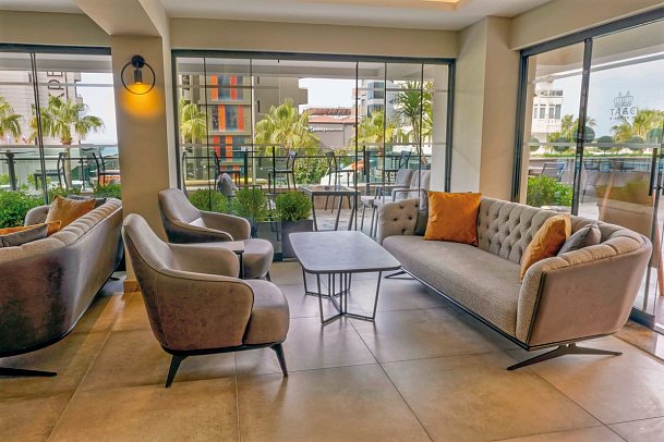 Tac Premier Hotel & Spa