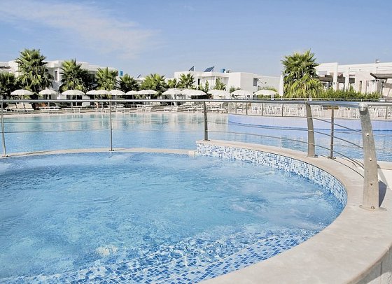 Riva Marina Resort