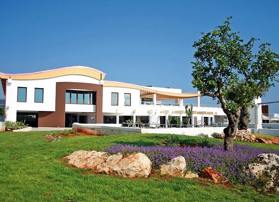 Riva Marina Resort