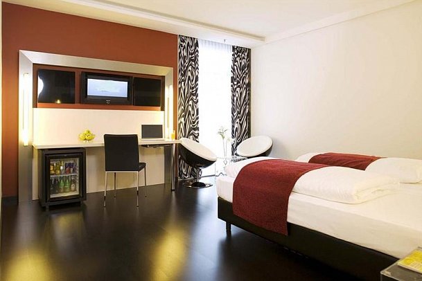 Pannonia Tower Hotel
