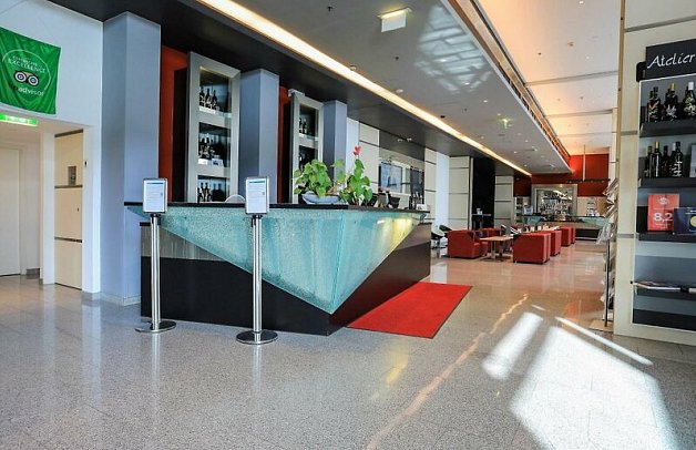 Pannonia Tower Hotel