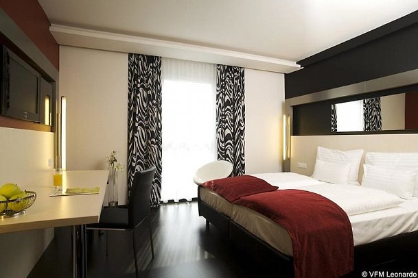 Pannonia Tower Hotel