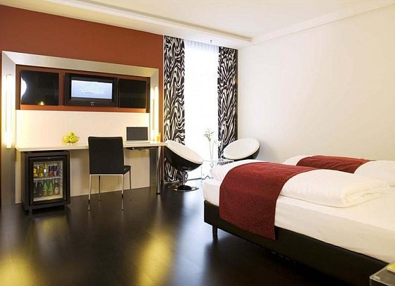 Pannonia Tower Hotel