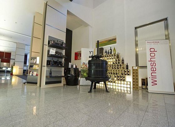 Pannonia Tower Hotel