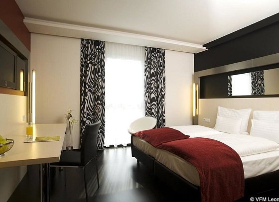 Pannonia Tower Hotel
