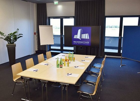 Pannonia Tower Hotel
