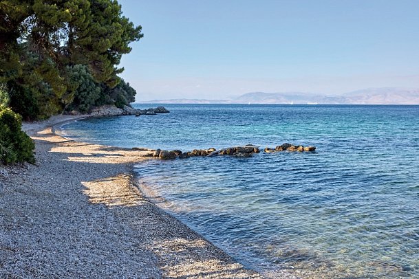 Avali, Mar-Bella Collection