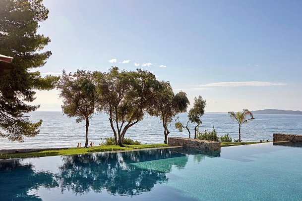 Avali, Mar-Bella Collection