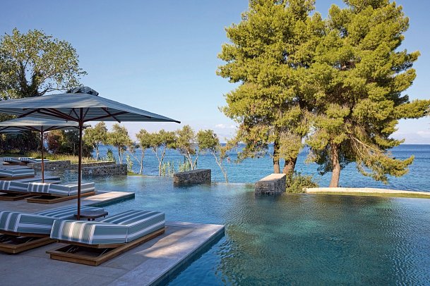 Avali, Mar-Bella Collection