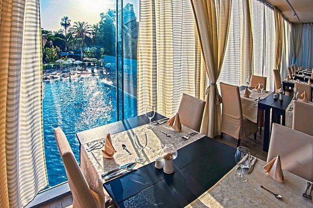 Grand Hotel Park
